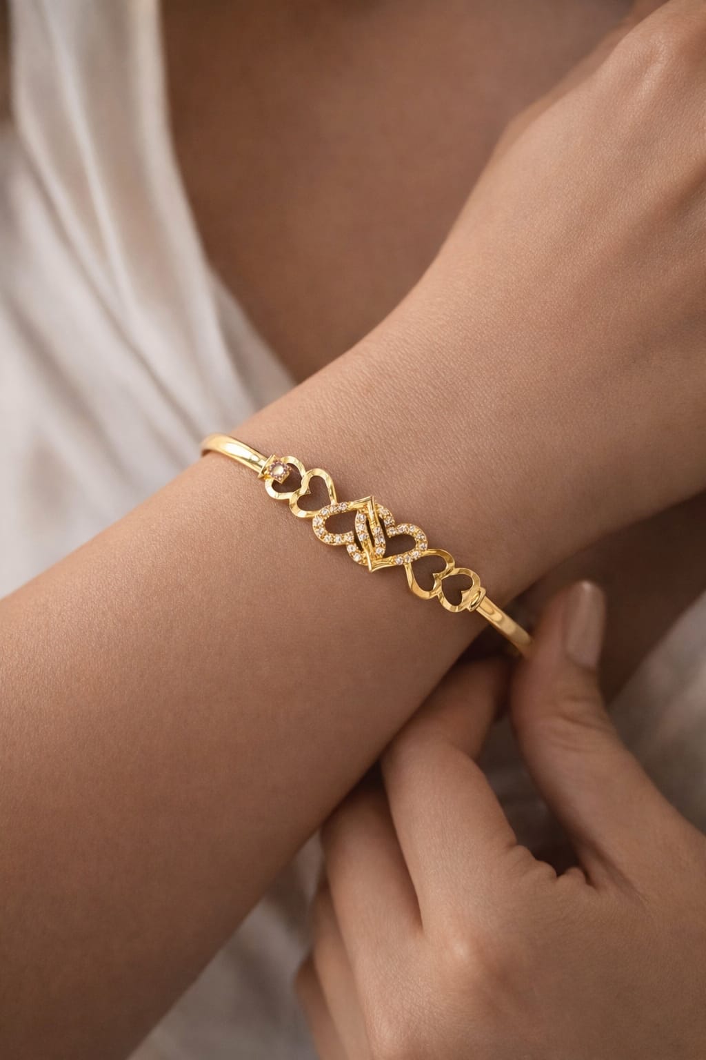 Romantic Interlocking Heart Adjustable Gold Plated Bangle