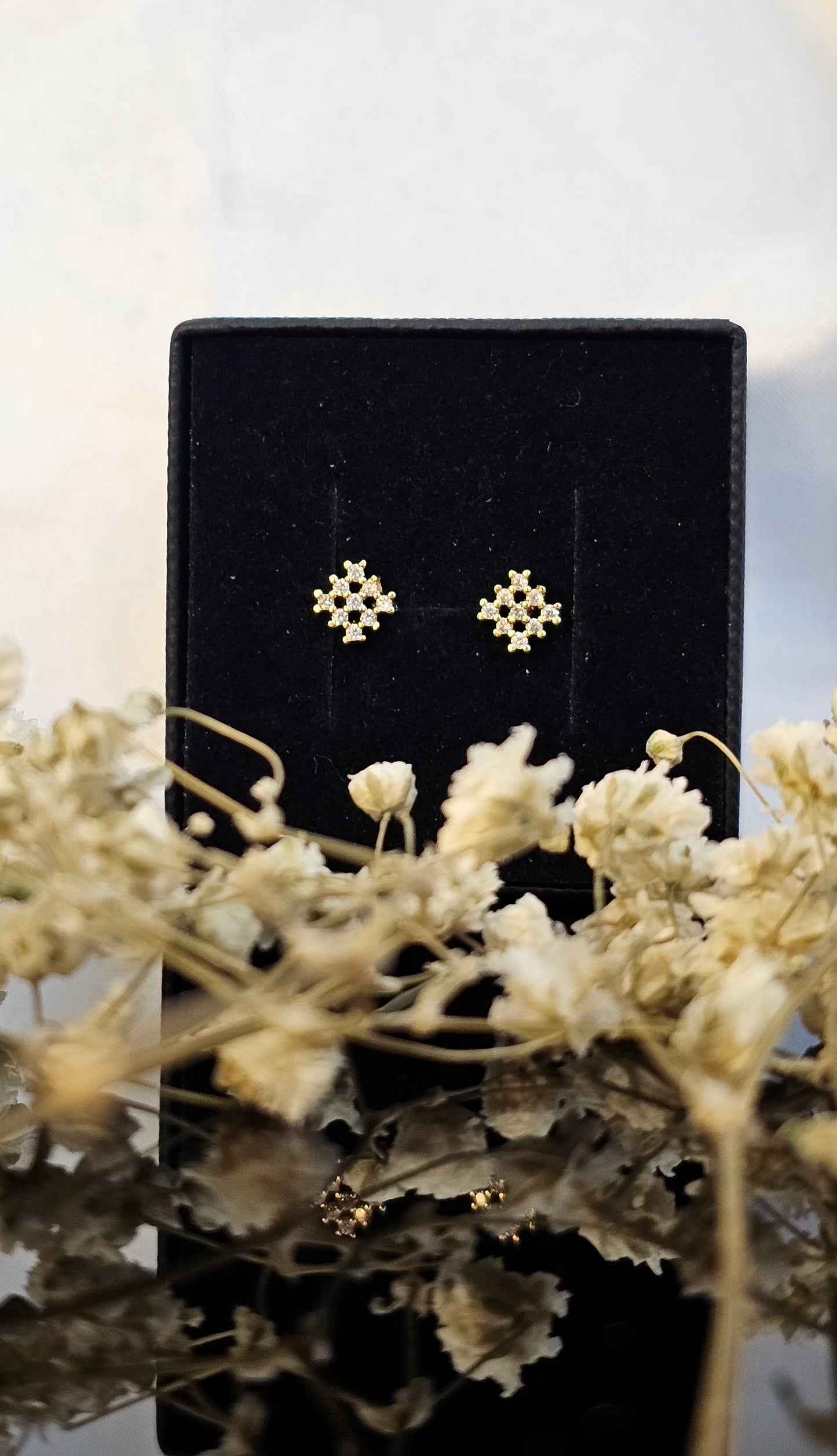 24k Gold Plated Geometric Lattice Mini Stud Earrings | Timeless Radiance
