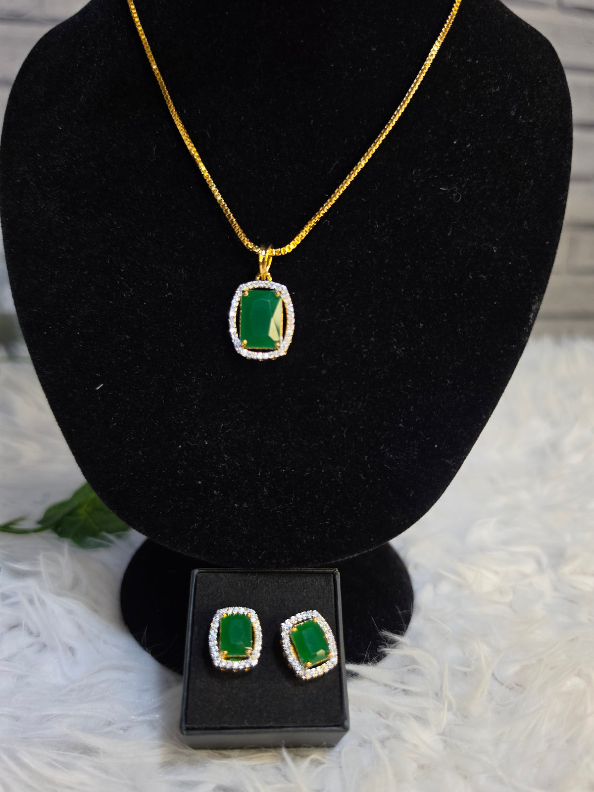 Radiant Blush Diamond Replica Necklace and Earrings Set | 24K Gold-Plated Chain