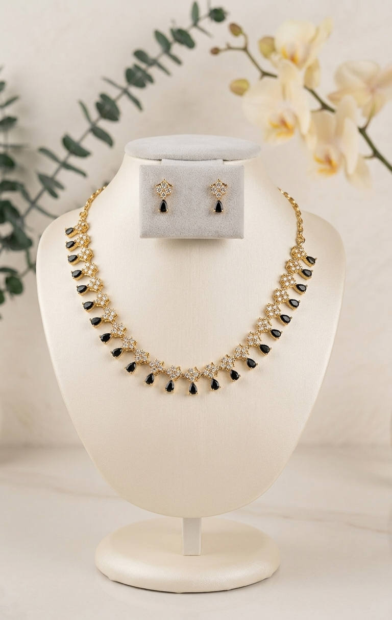 24k Gold Plated Jewellery Set – Green Crystal Teardrop Necklace & Earrings