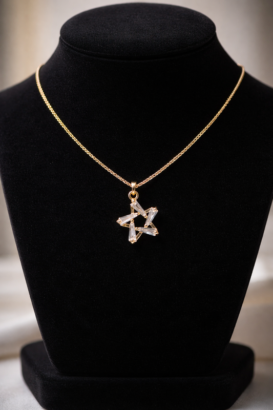 Star Pendant Necklace – 24K Gold Plated Elegance