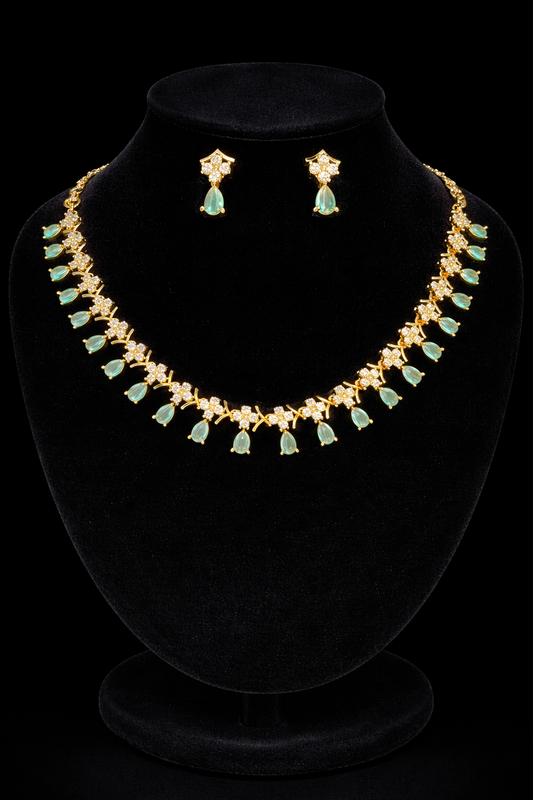 24k Gold Plated Jewellery Set – Green Crystal Teardrop Necklace & Earrings