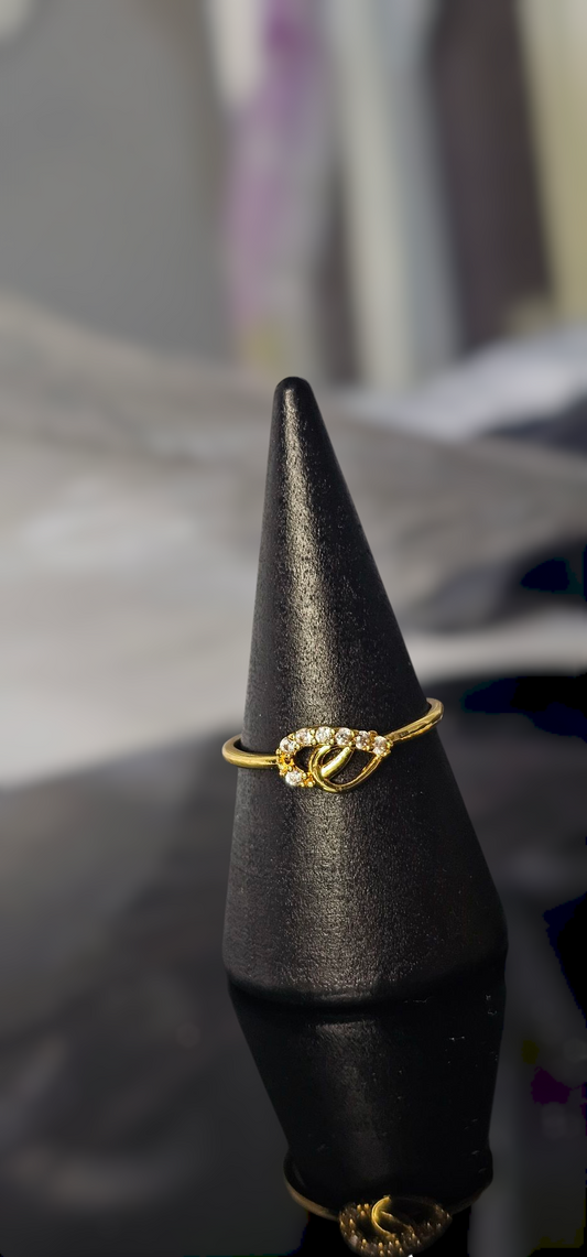 Eternal Bond Interlocking Loop Ring | 24K Gold Plated
